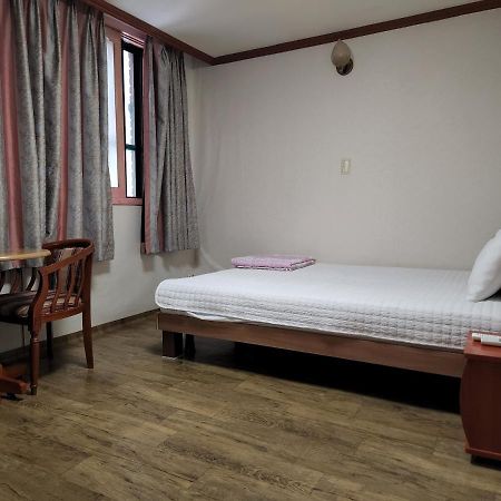 Daeho Motel Busan Ngoại thất bức ảnh